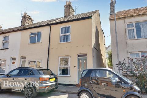 2 bedroom terraced house for sale, Harold Road, Lowestoft