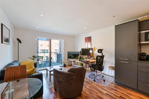 1 bedroom apartment for sale, Kings Quarter, Copenhagen Street, London, N1