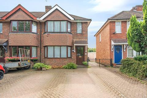 20 Skylark Road, Denham, Uxbridge, UB9 4HR