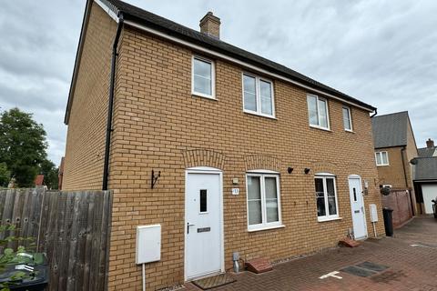 3 bedroom semi-detached house to rent, Thillans, Bedford MK43