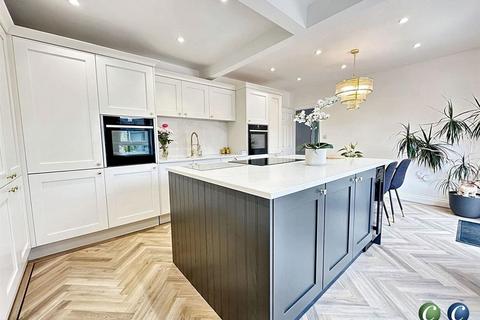 3 bedroom detached bungalow for sale, Main Road, Great Haywood
