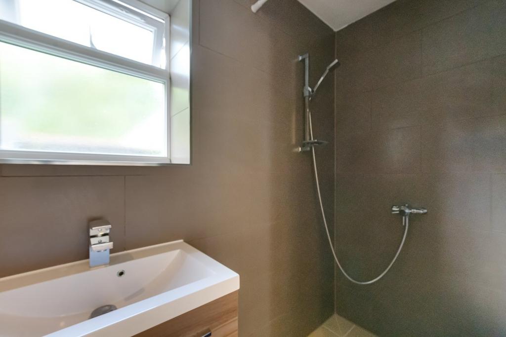 Annex Modern Wet Room