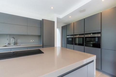 276 Bexley Lane, Sidcup, DA14 4JG