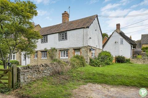 2 bedroom cottage for sale, Wisteria Cottage, Garsington