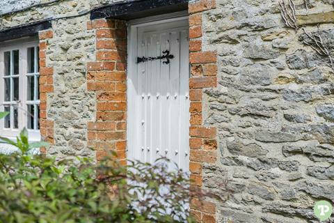 2 bedroom cottage for sale, Wisteria Cottage, Garsington