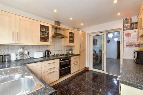 5 bedroom terraced house for sale, Salisbury Road, Walthamstow