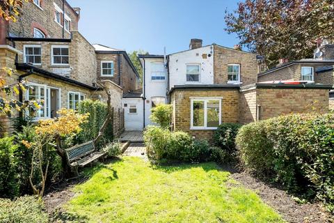 2 bedroom semi-detached house for sale, Richmond,  Dunstable Road,  TW9