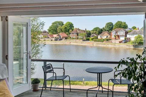 42 Bridgefoot Path, Emsworth, PO10 7EB