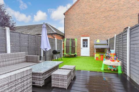 60 Brampton Field, Ditton, Aylesford, ME20 6ED