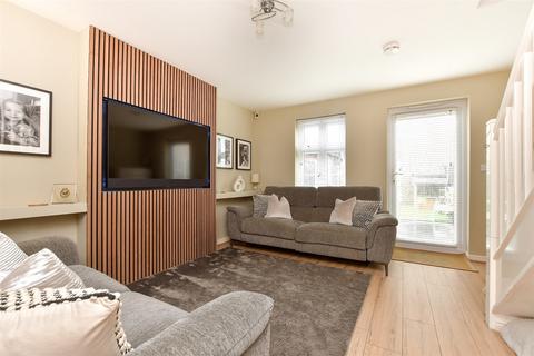 60 Brampton Field, Ditton, Aylesford, ME20 6ED