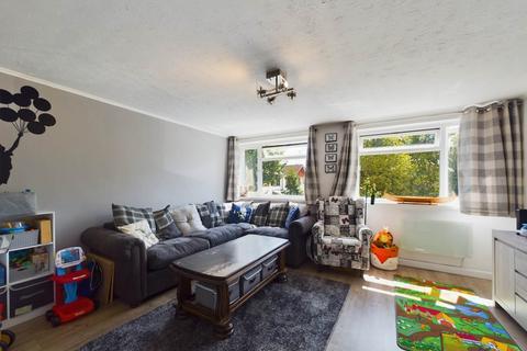 3 bedroom maisonette for sale, Long Meadow, Aylesbury HP21