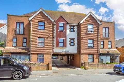 1 bedroom apartment for sale, Church Street, Littlehampton, West Sussex