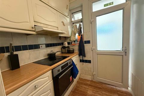 3 bedroom end of terrace house for sale, Huntley Avenue, Northfleet, Kent, DA11