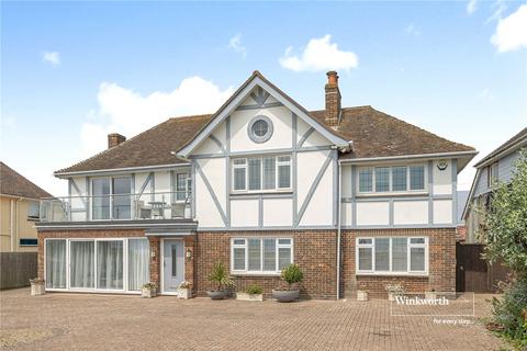 4 bedroom detached house for sale, Marine Drive West, Barton on Sea, New Milton, Hampshire, BH25