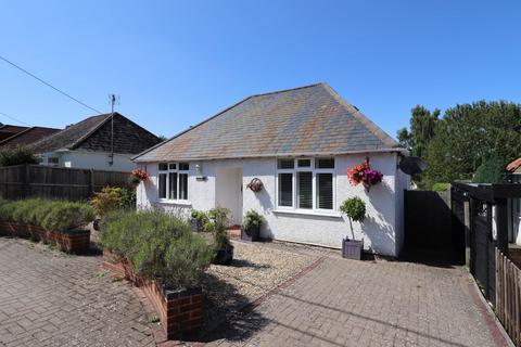 4 bedroom detached house for sale, Barnfield, Marlborough, SN8 2AX