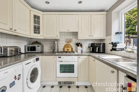 3 bedroom semi-detached house for sale, Bullwell Crescent, Cheshunt, Waltham Cross, Hertfordshire, EN8 9HG