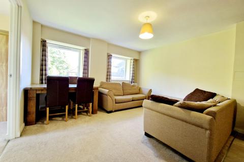 2 bedroom flat for sale, Rocksborough House, 117-123 Warwick Road, Solihull, West Midlands, B92