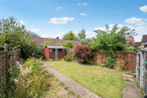 8 Ash Close, Harefield, Uxbridge, UB9 6HB