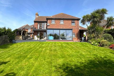 4 bedroom detached house for sale, Coed Y Bwlch, Deganwy LL31