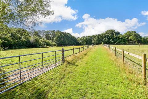 3 bedroom character property for sale, Rowlands Lane, Havenstreet, Ryde, Isle of Wight