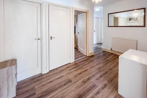 2 bedroom flat for sale, Viceroy Close, Birmingham