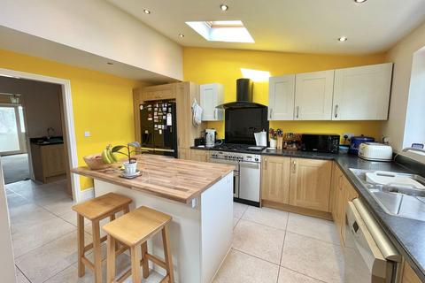 204 Swanshurst Lane, Birmingham, B13 0AW