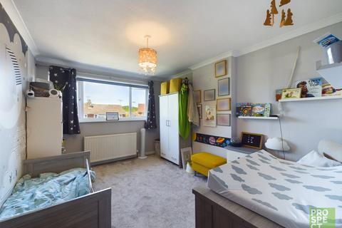 4 Andover Road, Blackwater, Camberley, GU17 0EU