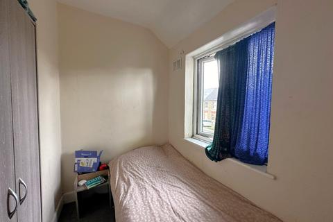 3 bedroom end of terrace house for sale, Sipson Road, West Drayton, Greater London, UB7