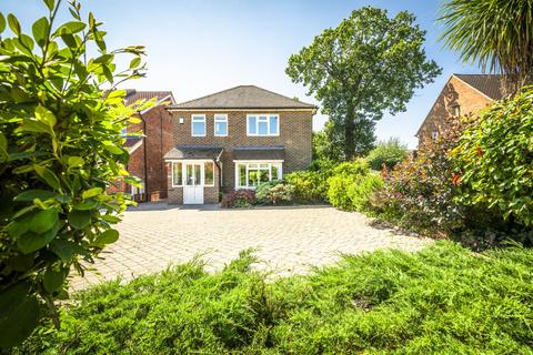 4 bedroom detached house for sale, Broomhill Park Road, Southborough, Tunbridge Wells