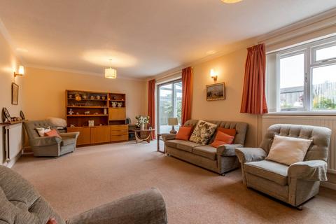 4 bedroom detached house for sale, Tobacconist Road, Minchinhampton, Stroud, Gloucestershire, GL6