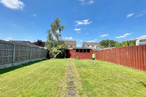 2 bedroom detached bungalow for sale, Stonecross Way, March,