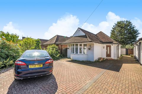 104 Cannonbury Avenue, Pinner, HA5 1TT