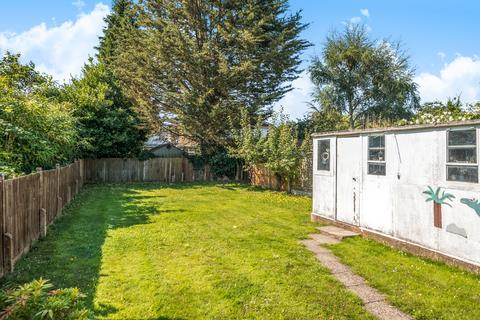 104 Cannonbury Avenue, Pinner, HA5 1TT
