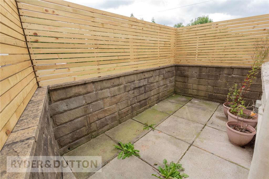 Rear Patio Garden