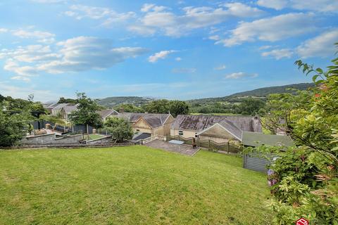 4 bedroom detached house for sale, Swansea Road, Pontardawe, City And County of Swansea. SA8 4AL