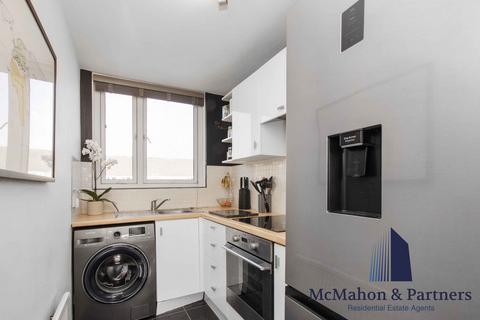 1 bedroom flat for sale, Cadbury Way, Bermondsey, London, SE16