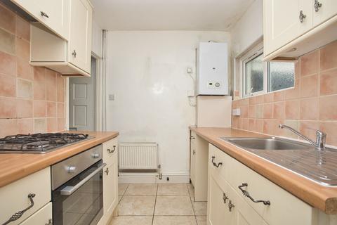 2 bedroom end of terrace house for sale, Ashley Avenue, Folkestone, CT19