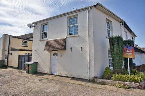 2 bedroom end of terrace house for sale, Ashley Avenue, Folkestone, CT19