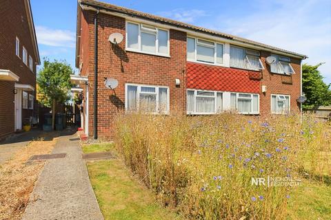 20 Kelvin Close, Epsom, KT19 9JE