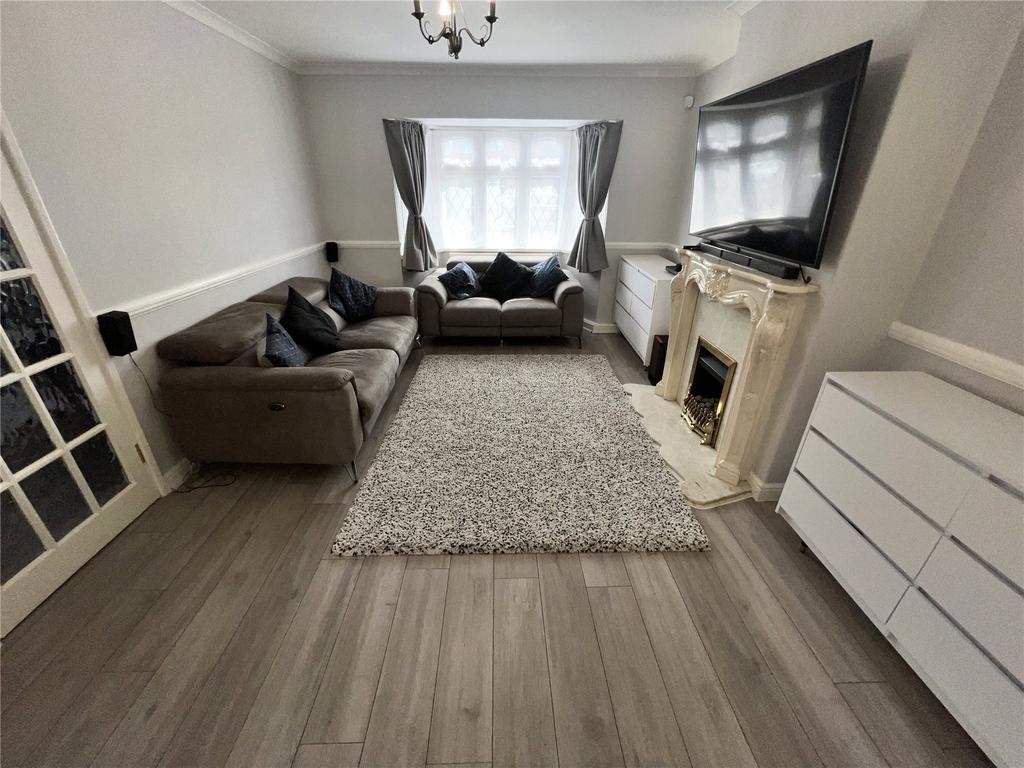 Through Lounge