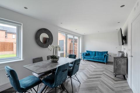 22 Staithes Drive, Wakefield, WF1 5FG