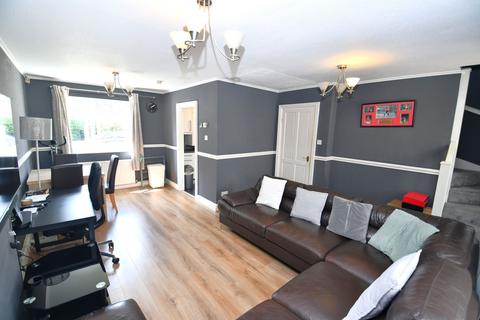 5 Fairbrook Drive, Salford, M6 5PA