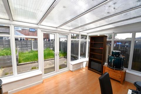 5 Fairbrook Drive, Salford, M6 5PA