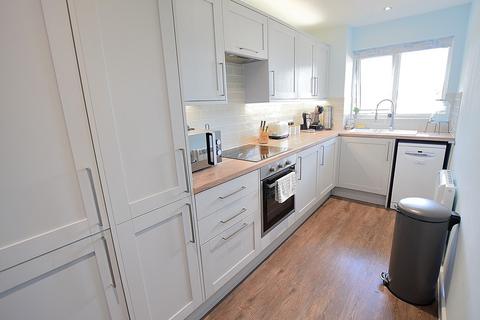 2 bedroom maisonette for sale, Bramshaw Way, New Milton, Hampshire. BH25 7ST