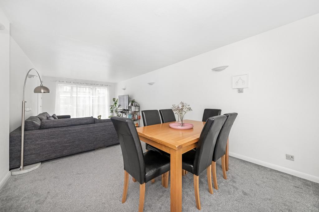 Living/Dining Room