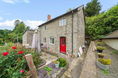 2 bedroom detached house for sale, Knighton,  Powys,  LD7