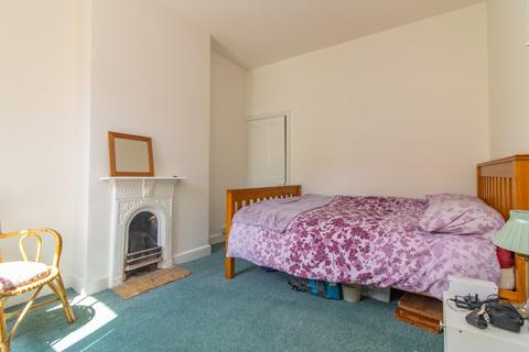83 Devana Road, Leicester, LE2 1PL