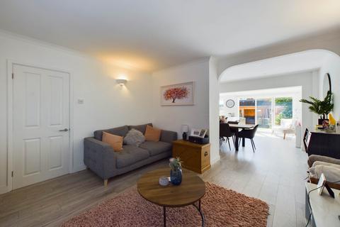 64 Ellingham Road, Hemel Hempstead, HP2 5LJ