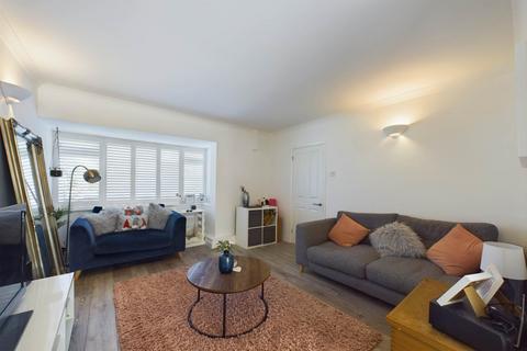 64 Ellingham Road, Hemel Hempstead, HP2 5LJ
