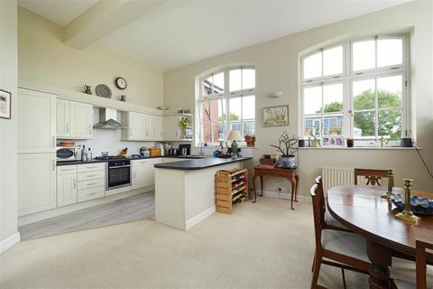 2 bedroom duplex for sale, Flint House, Church Road, Faversham